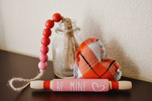 Load image into Gallery viewer, Red to Pink Ombre Wood Beaded Strand