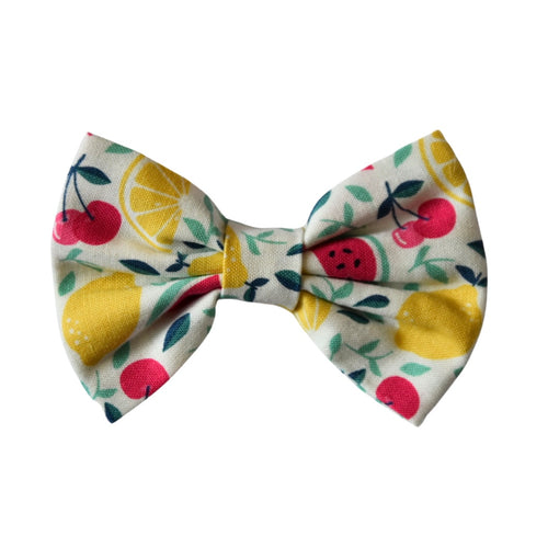 White Mixed Fruit Classic Bow