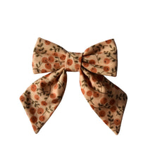 Load image into Gallery viewer, Oranges Floral Bow - Small
