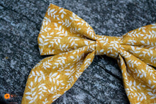 Load image into Gallery viewer, Mustard Floral Bow - Small
