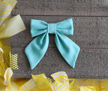 Load image into Gallery viewer, Seafoam Bow - Small