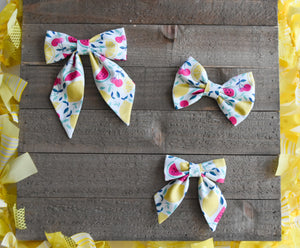 White Mixed Fruit Classic Bow