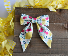 Load image into Gallery viewer, White Mixed Fruit Bow - Large