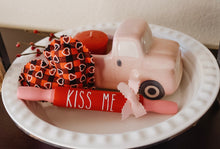 Load image into Gallery viewer, Kiss Me Valentine&#39;s Day Rolling Pin