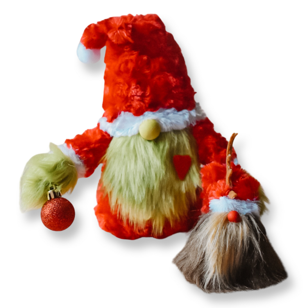 Grinch and Max Gnomes